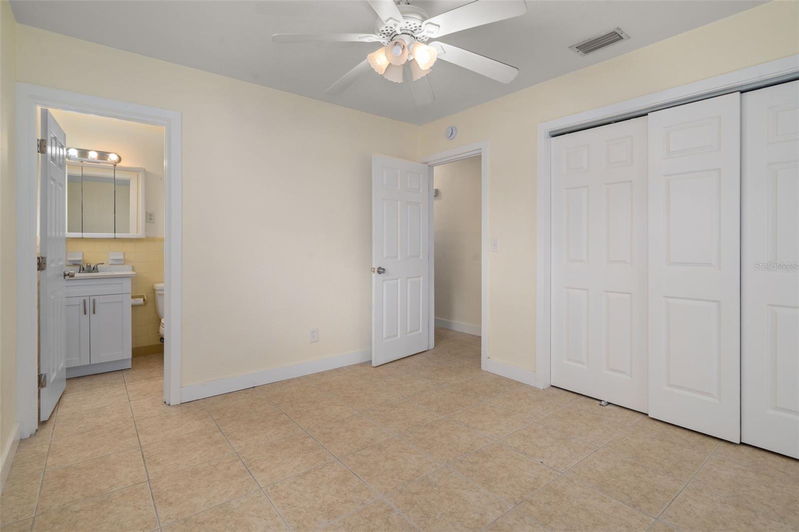 4808 W EUCLID AVE, TAMPA, FL — photo 29