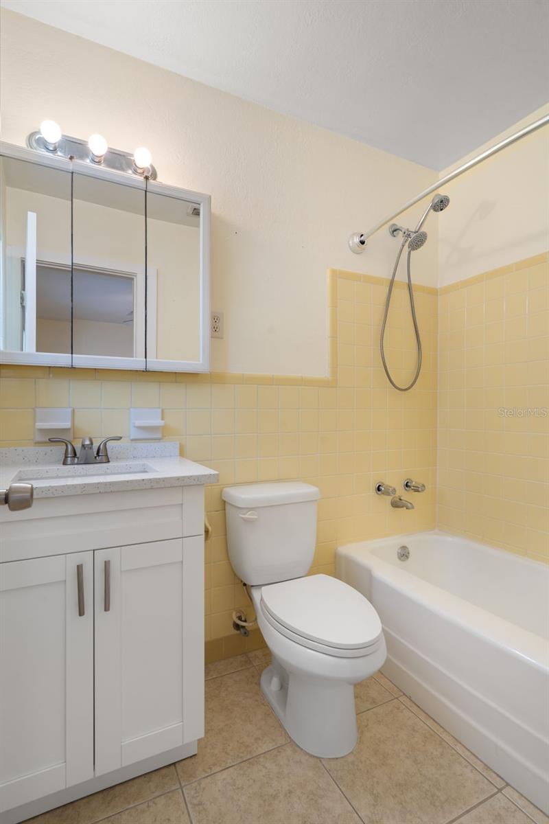 4808 W EUCLID AVE, TAMPA, FL — photo 32