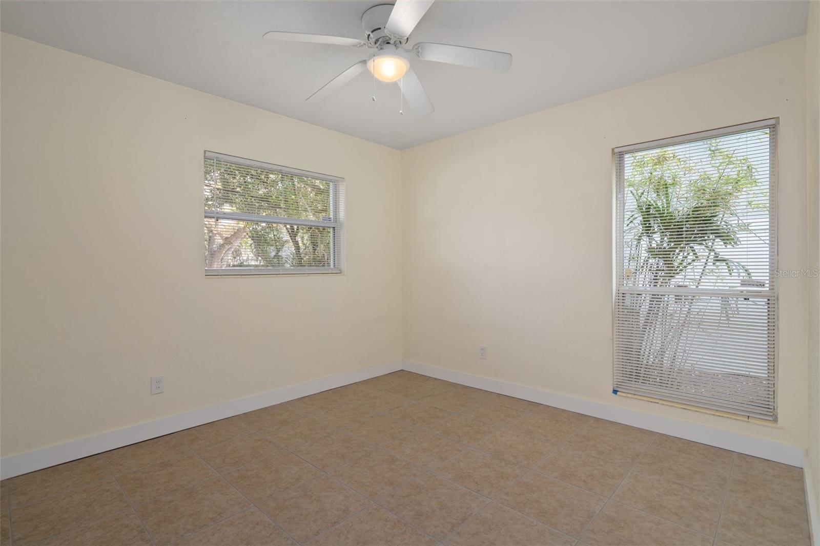 4808 W EUCLID AVE, TAMPA, FL — photo 33