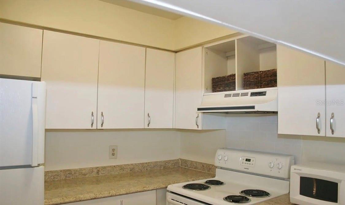 2735 SW 35 PL #1607, GAINESVILLE, FL — photo 5