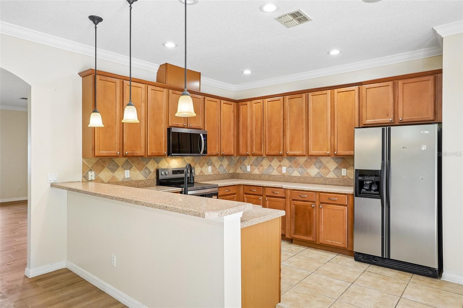 2331 CARNATION HILL CT, ORLANDO, FL — photo 6