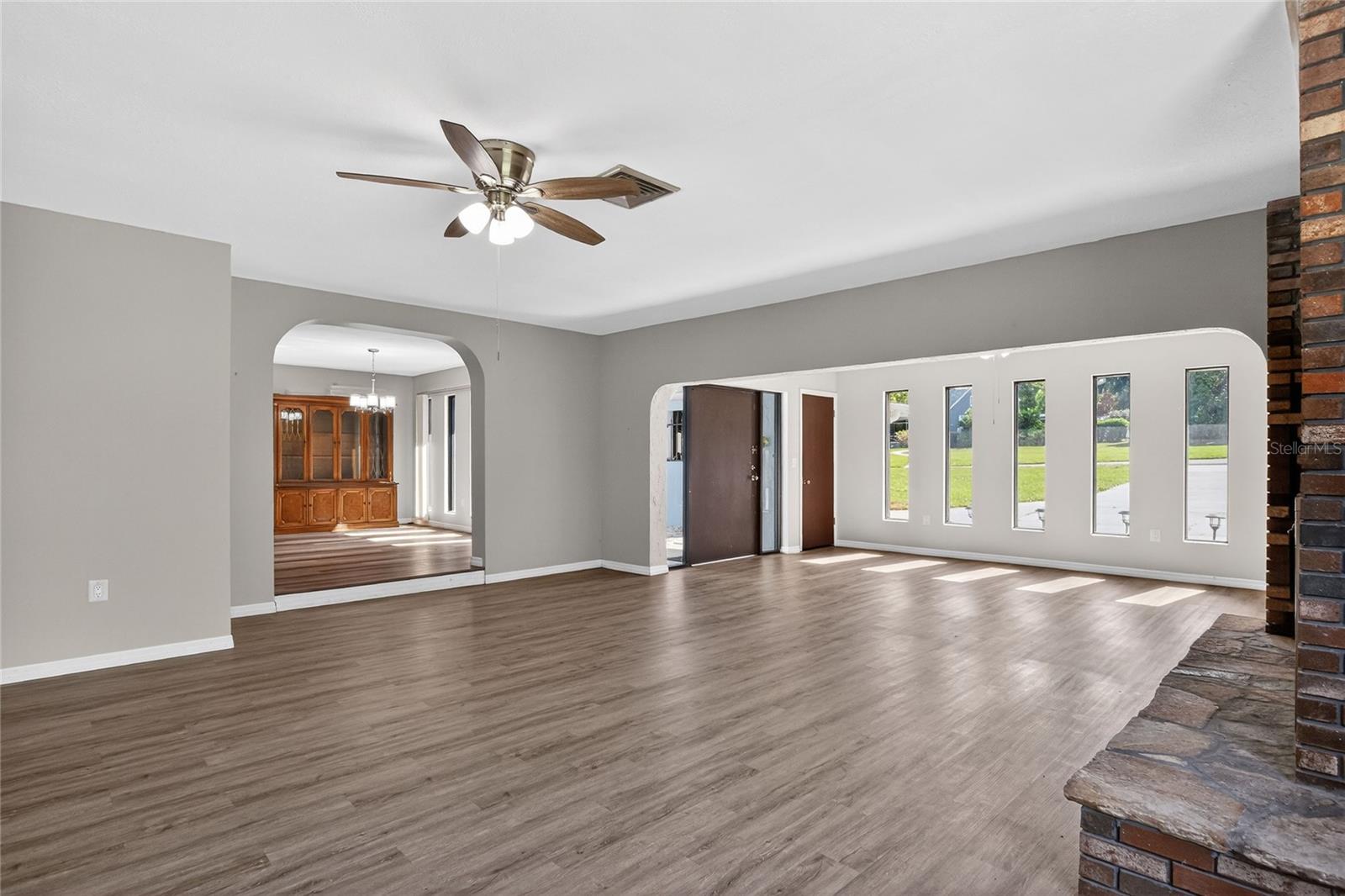 1147 CIRCLE DR, LAKE WALES, FL — photo 9