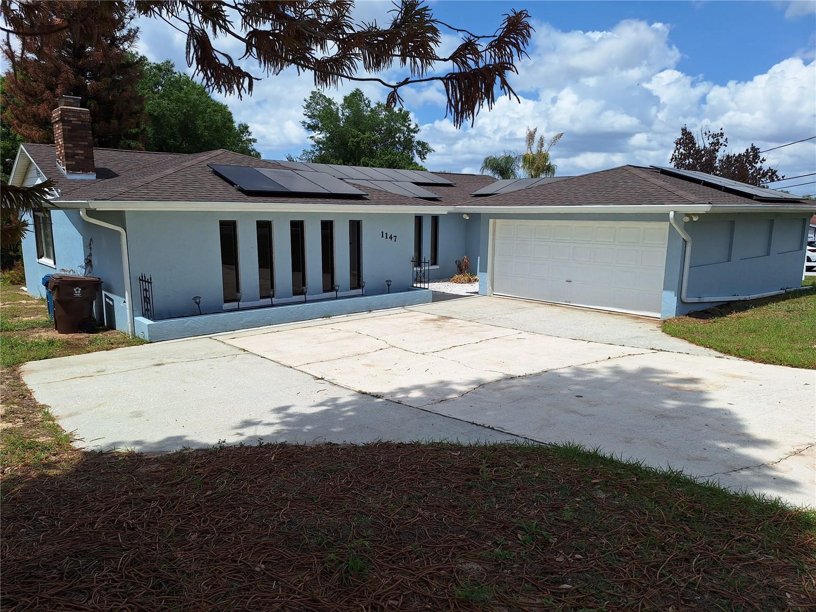 1147 CIRCLE DR, LAKE WALES, FL