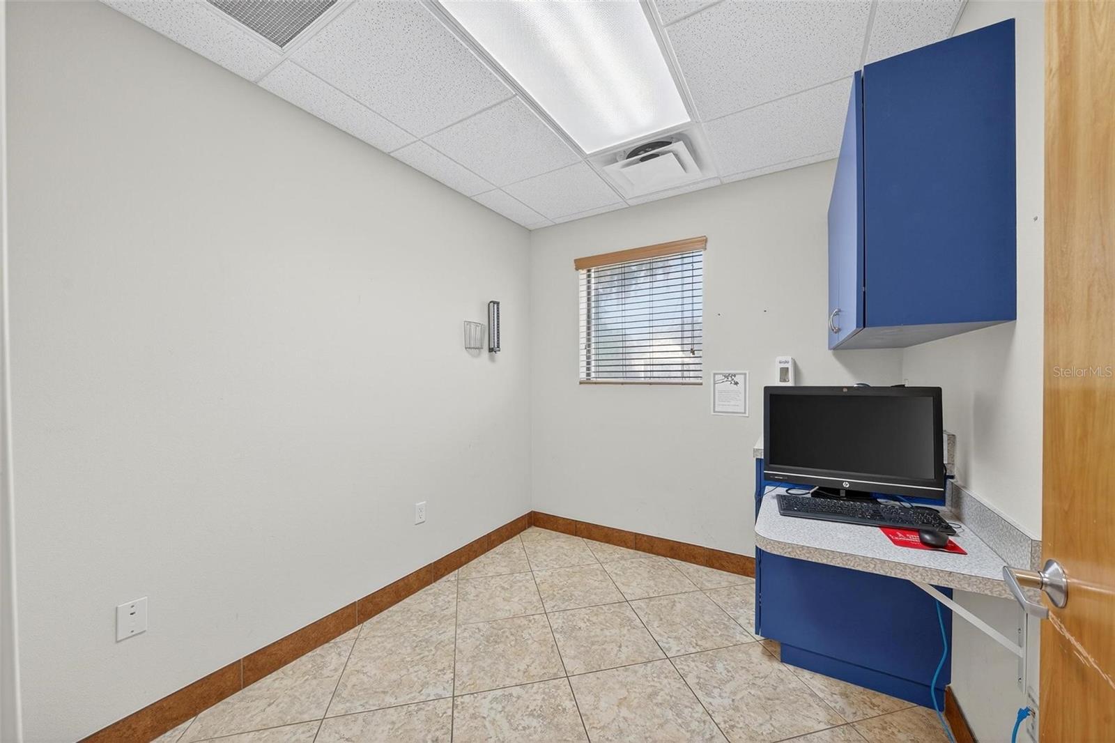 501 E NORTH BLVD, LEESBURG, FL — photo 34