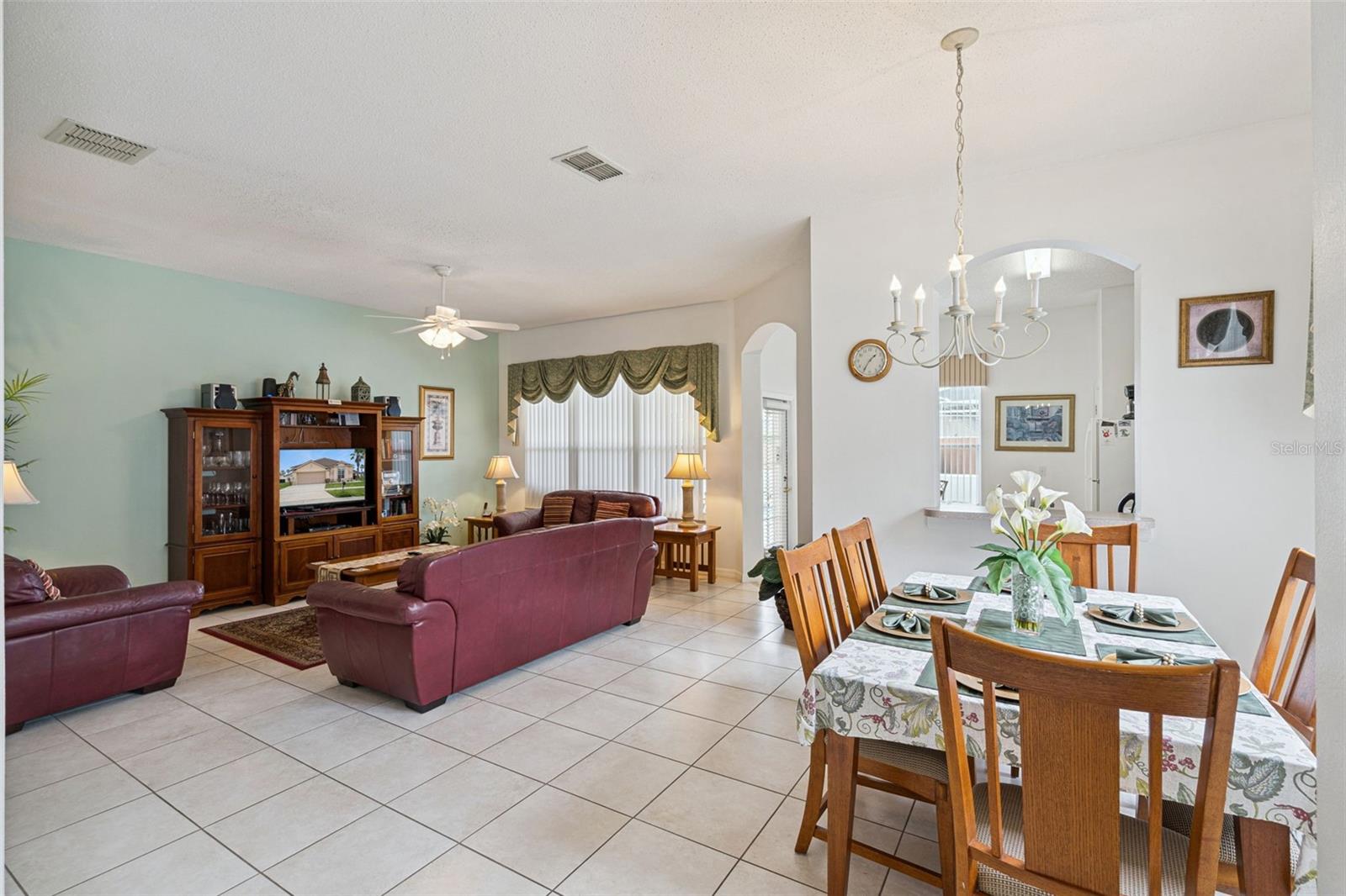 170 BLOOMINGDALE DR, DAVENPORT, FL — photo 8
