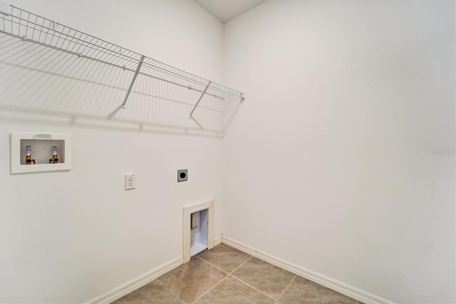 6963 SHELBY LYNN WAY, ZEPHYRHILLS, FL — photo 16