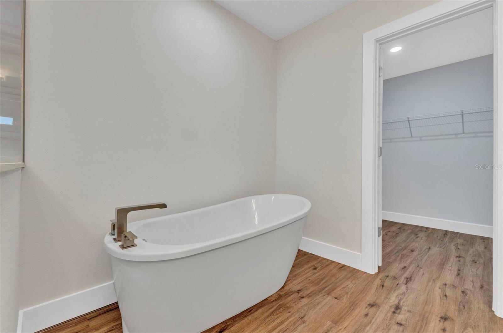 12299 ALBRECHT TER, PORT CHARLOTTE, FL — photo 44