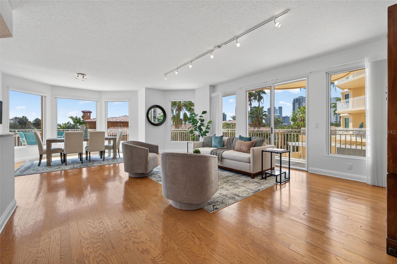 555 5TH AVE NE #332, ST PETERSBURG, FL — photo 4