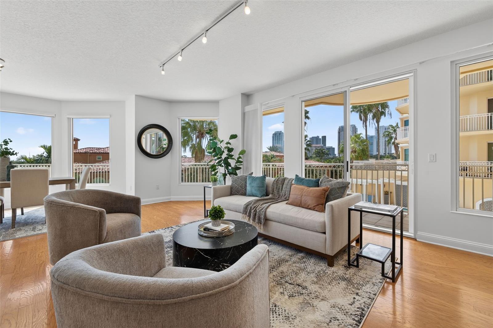 555 5TH AVE NE #332, ST PETERSBURG, FL — photo 6