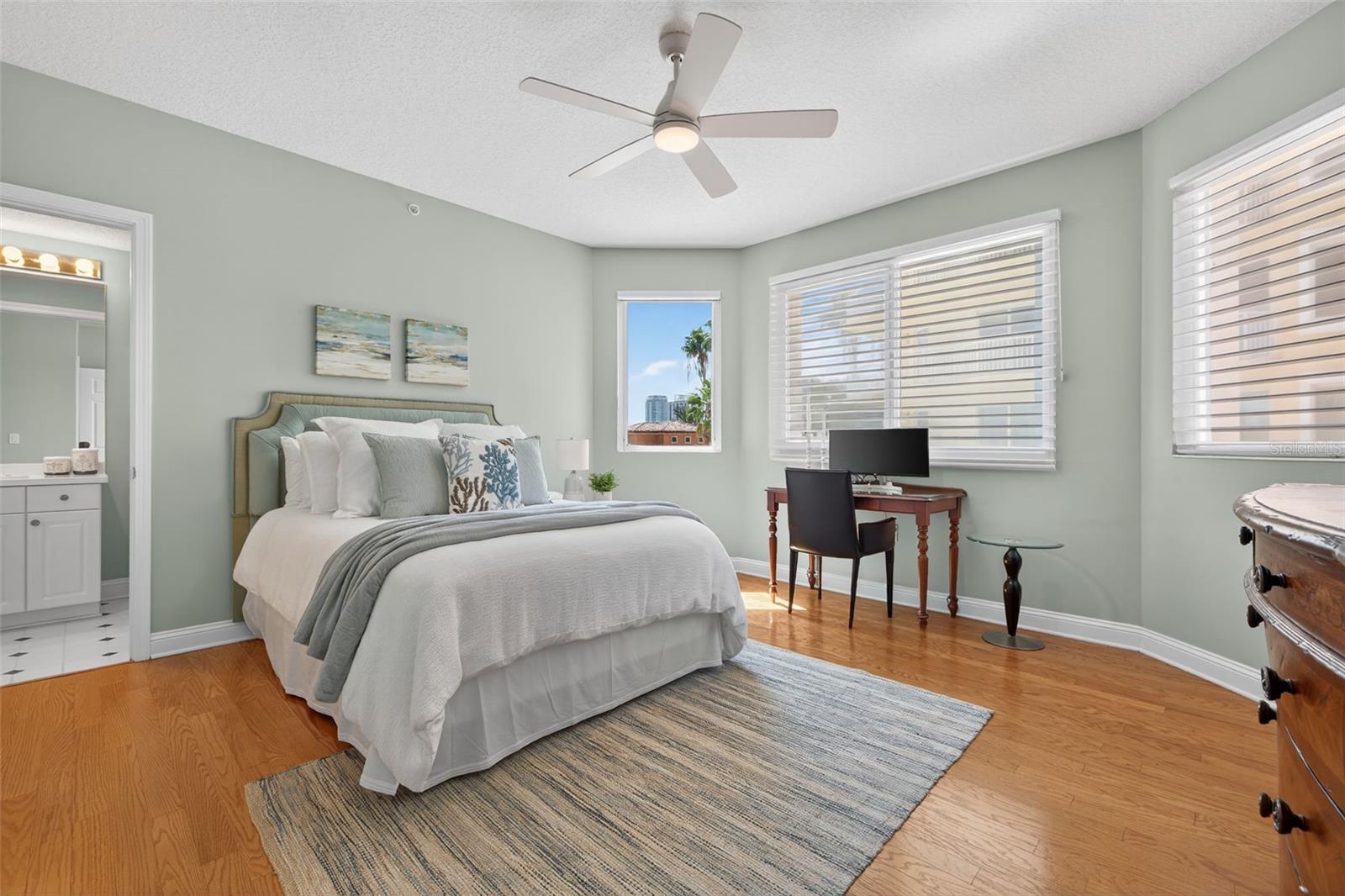 555 5TH AVE NE #332, ST PETERSBURG, FL — photo 28