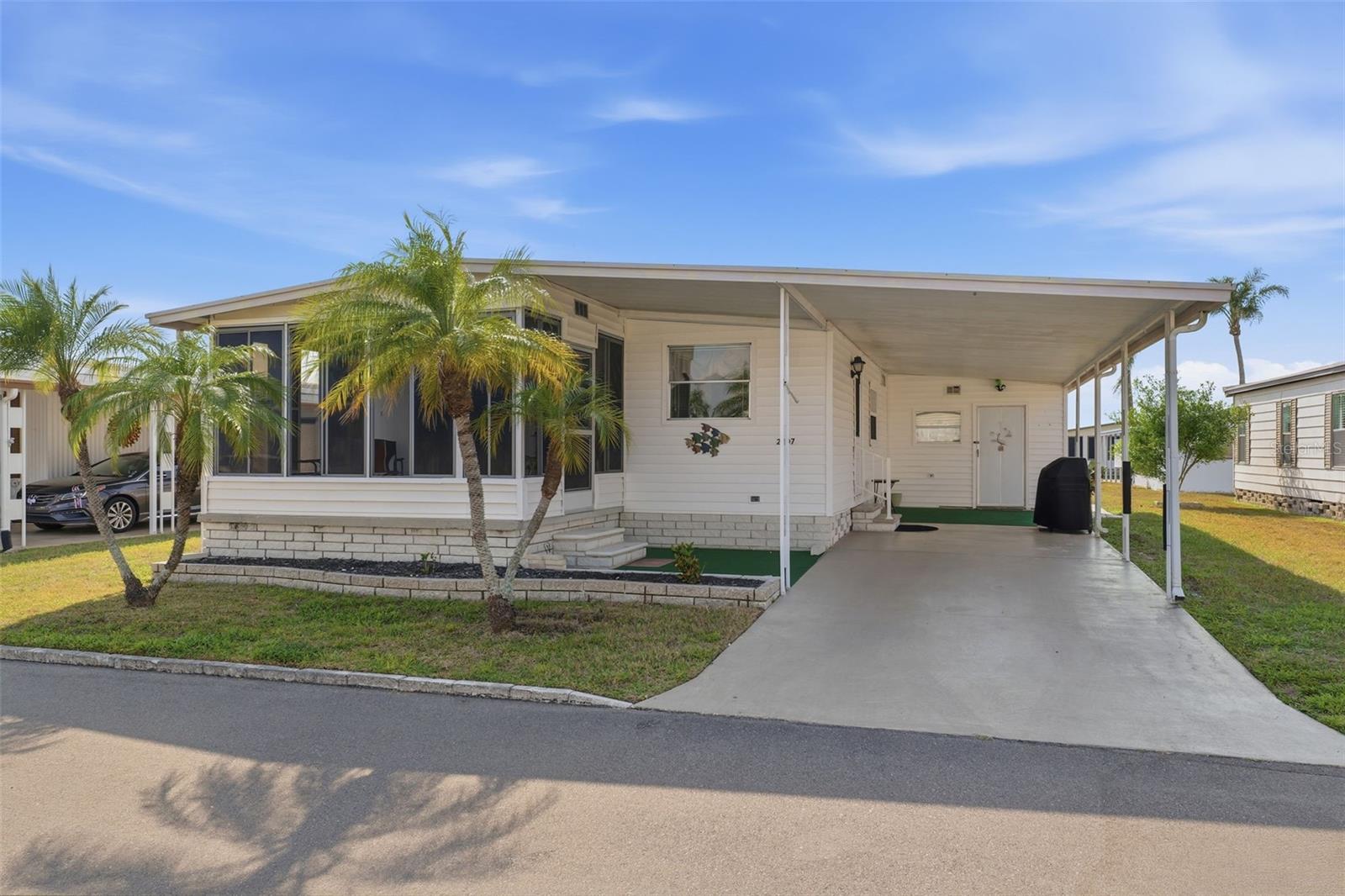 2107 WAILUA DR, HOLIDAY, FL