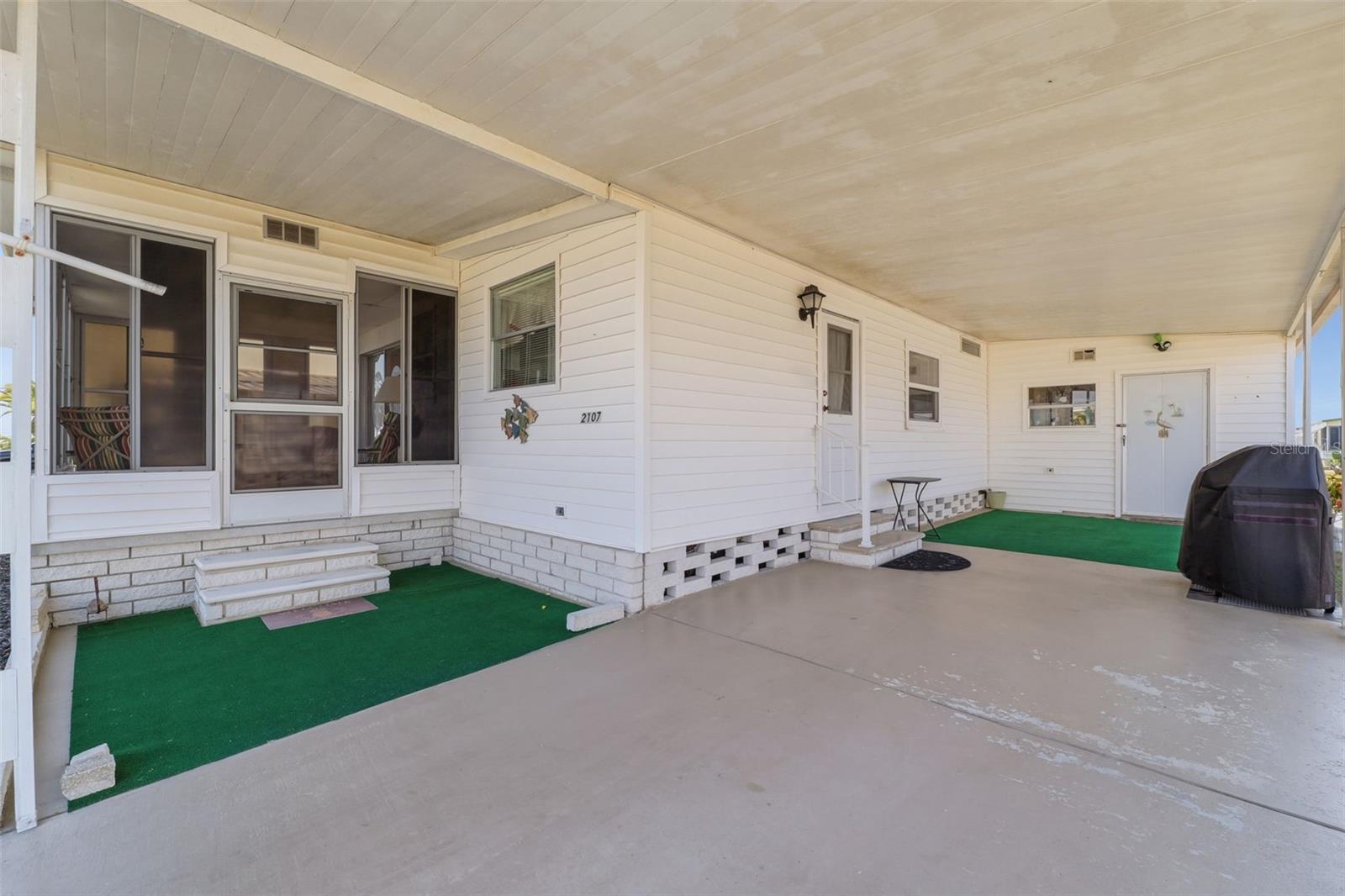 2107 WAILUA DR, HOLIDAY, FL — photo 2