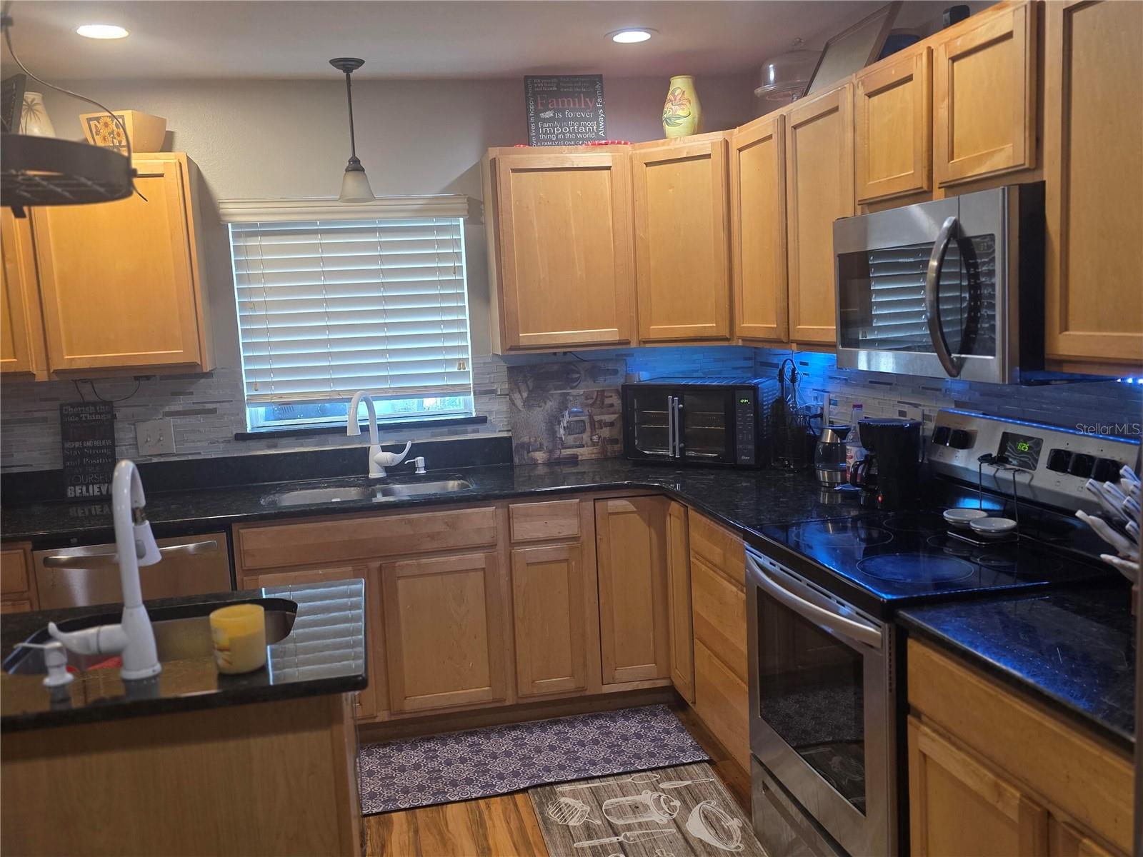 959 THOMAS RD, EAGLE LAKE, FL — photo 10