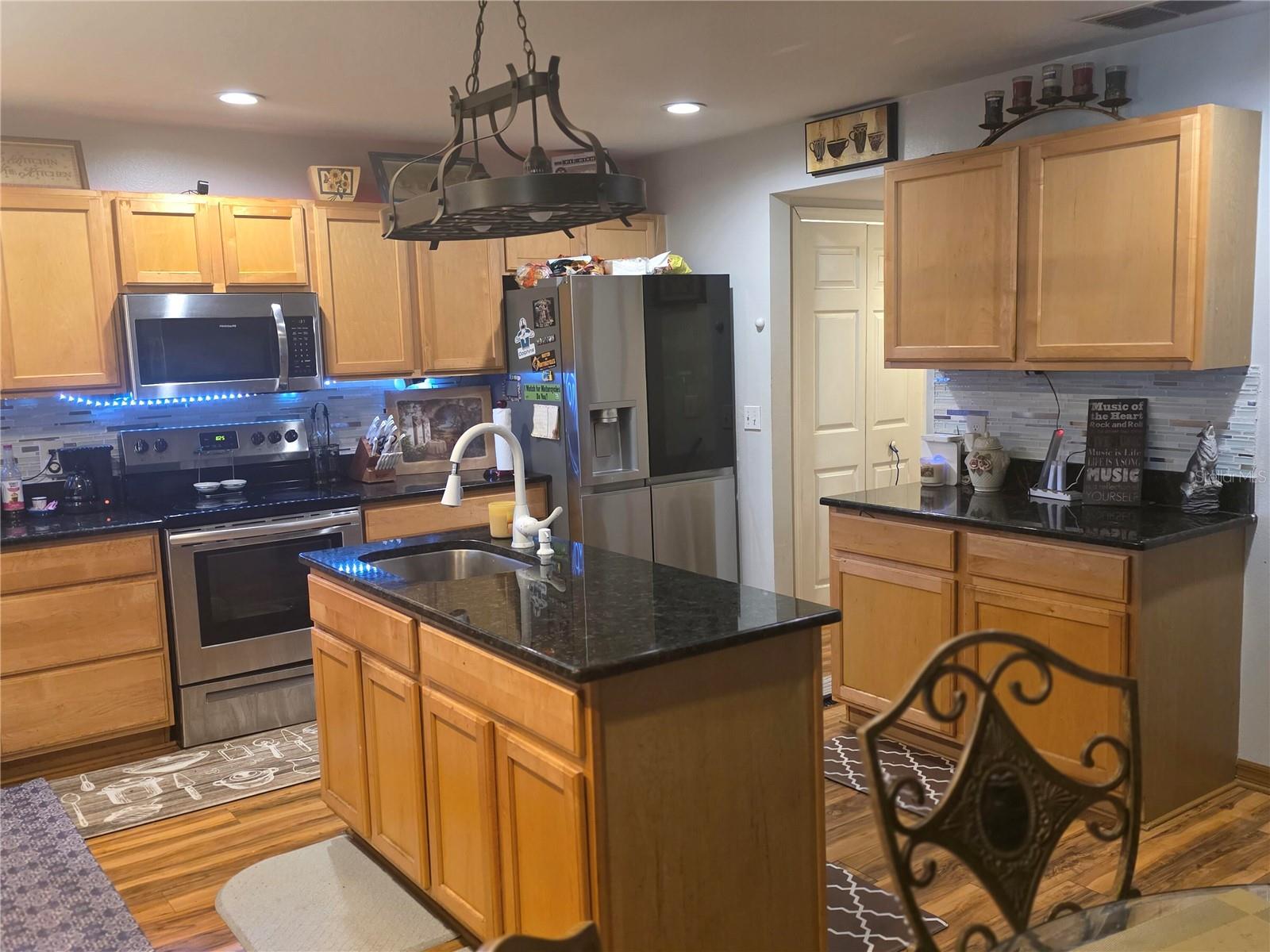 959 THOMAS RD, EAGLE LAKE, FL — photo 14