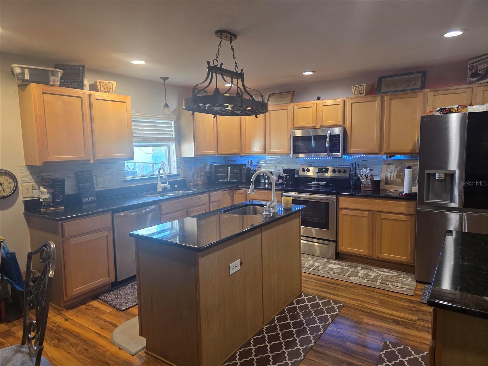 959 THOMAS RD, EAGLE LAKE, FL — photo 15