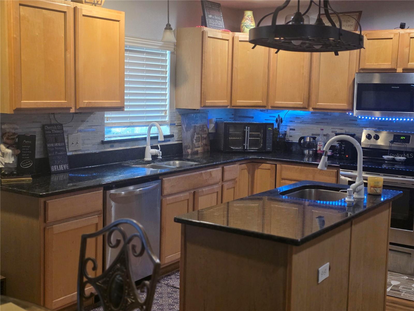 959 THOMAS RD, EAGLE LAKE, FL — photo 18