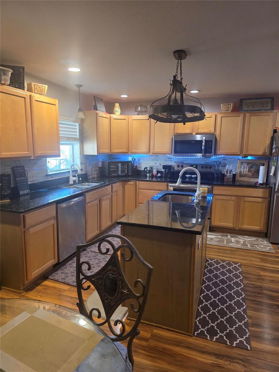 959 THOMAS RD, EAGLE LAKE, FL — photo 19
