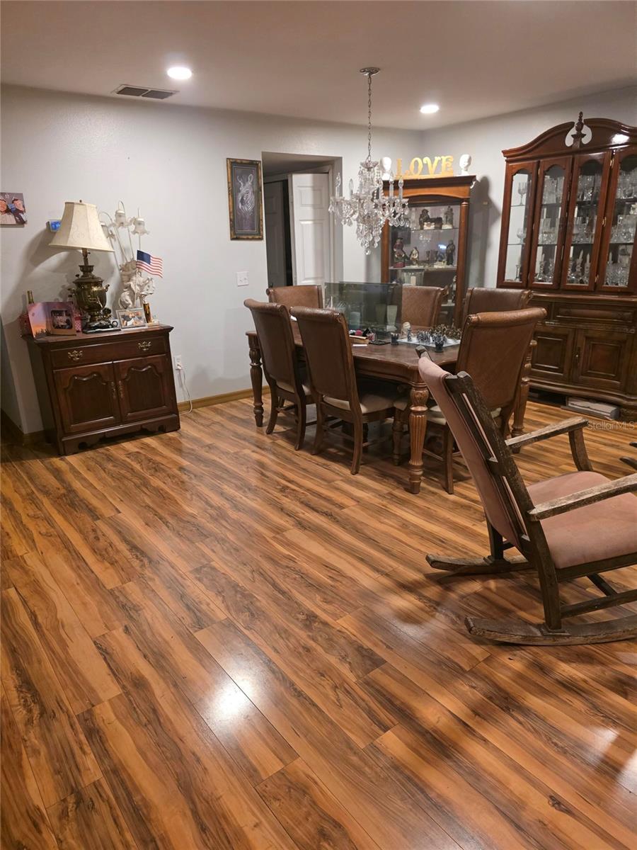 959 THOMAS RD, EAGLE LAKE, FL — photo 28