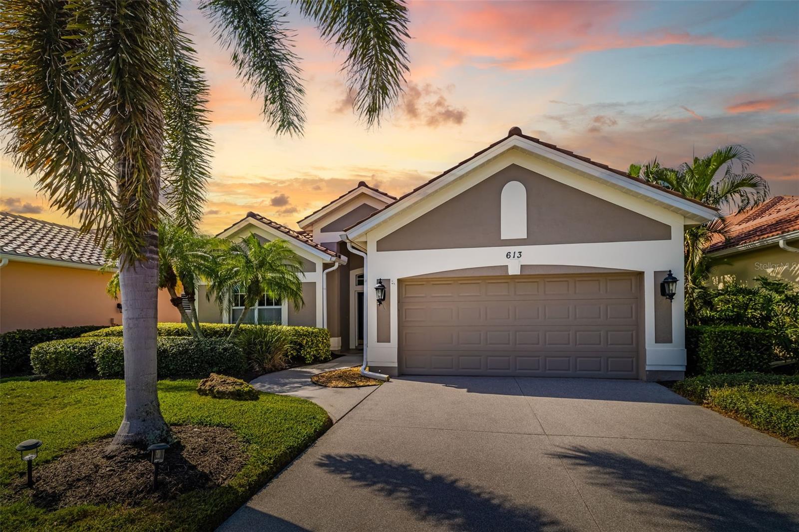 613 MISTY PINE DR, VENICE, FL — photo 2