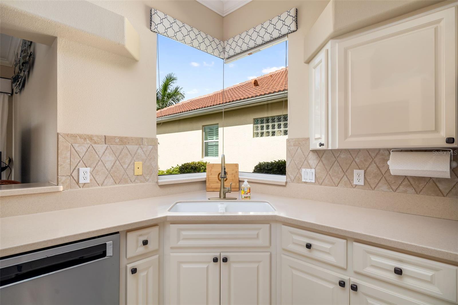 613 MISTY PINE DR, VENICE, FL — photo 16