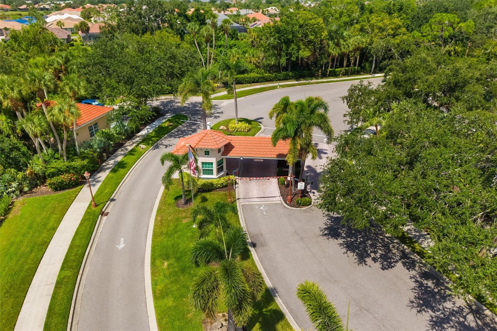 613 MISTY PINE DR, VENICE, FL — photo 50
