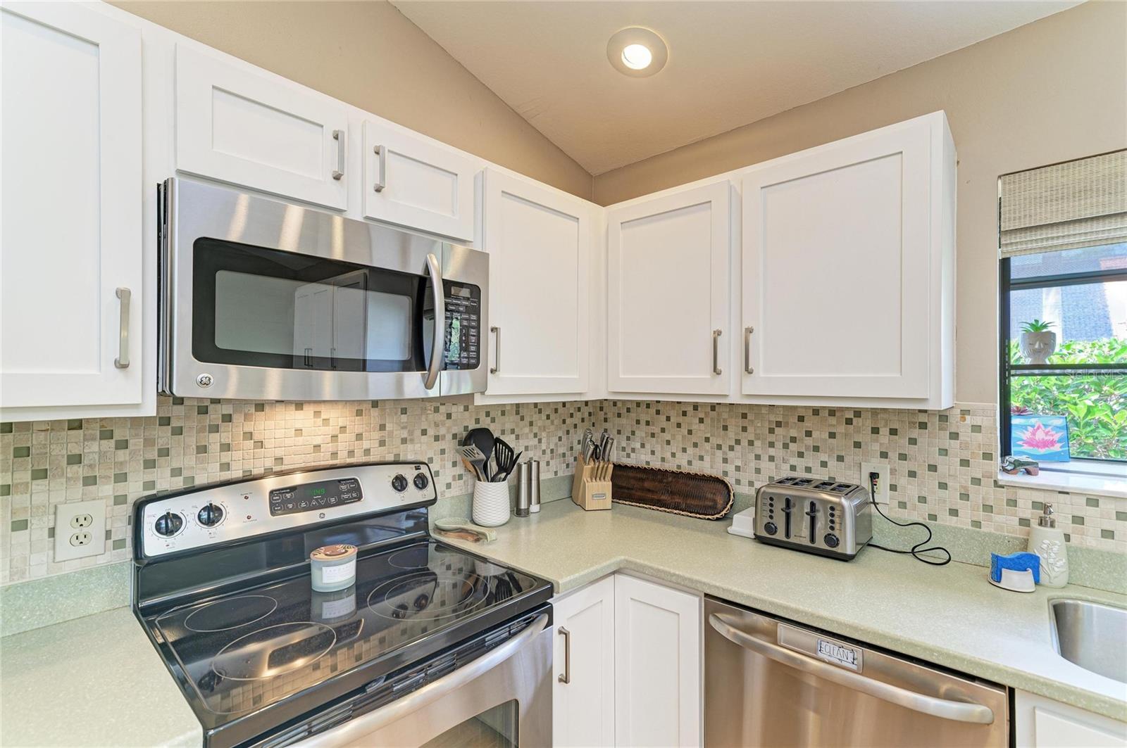 246 LAUREL HOLLOW DR #23, NOKOMIS, FL — photo 31