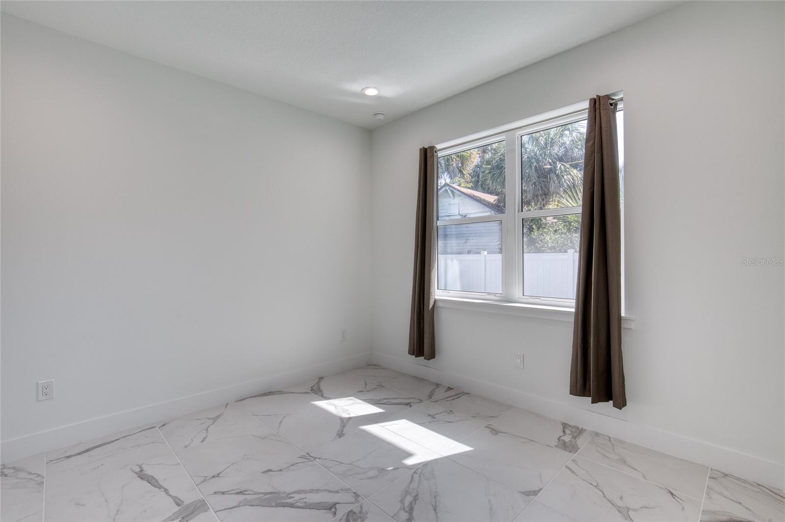 206 N HALIFAX AVE, DAYTONA BEACH, FL — photo 13