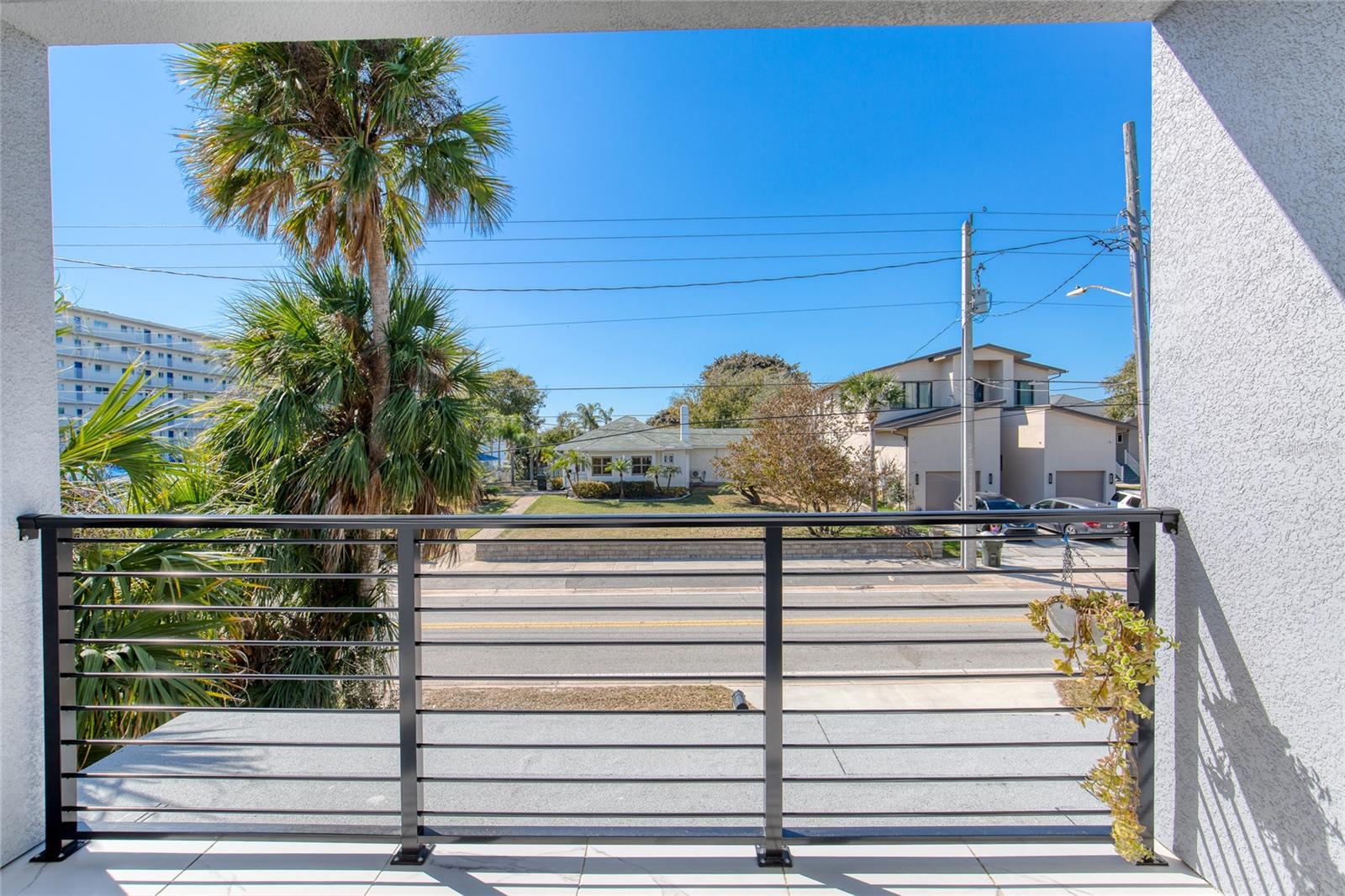 206 N HALIFAX AVE, DAYTONA BEACH, FL — photo 35