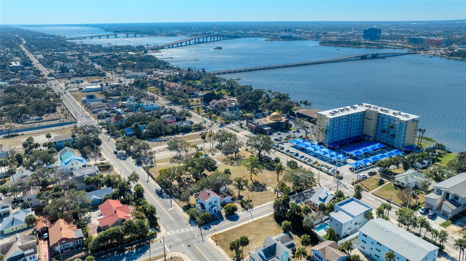 206 N HALIFAX AVE, DAYTONA BEACH, FL — photo 92