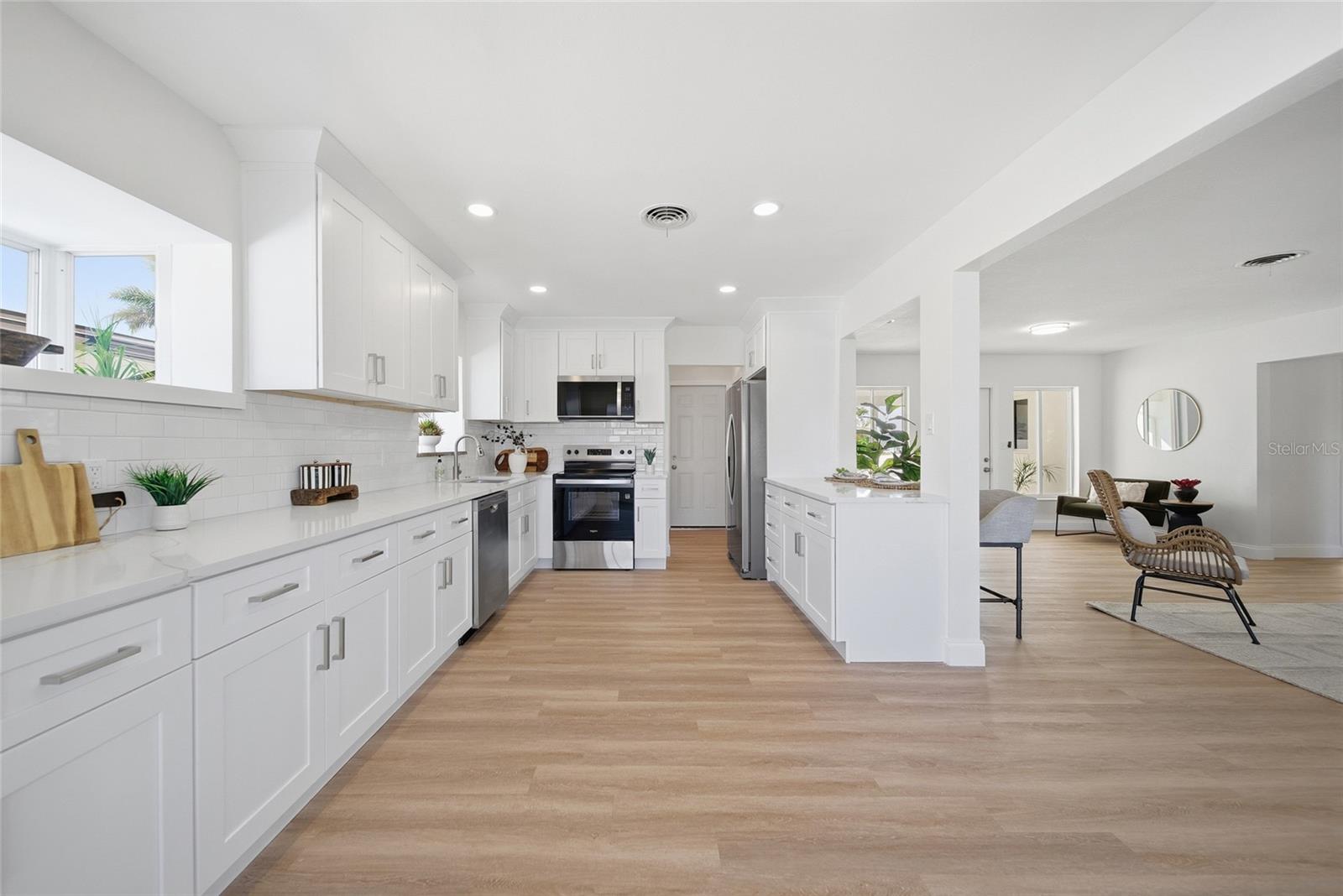 16113 5TH ST E, REDINGTON BEACH, FL — photo 18
