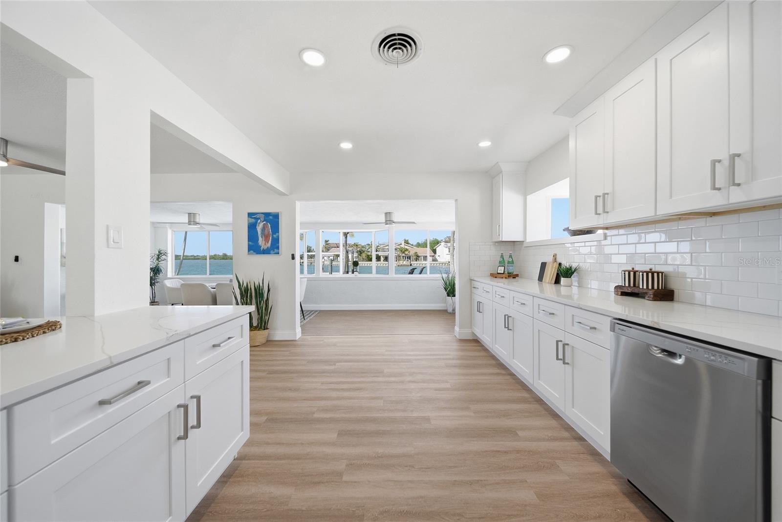 16113 5TH ST E, REDINGTON BEACH, FL — photo 22