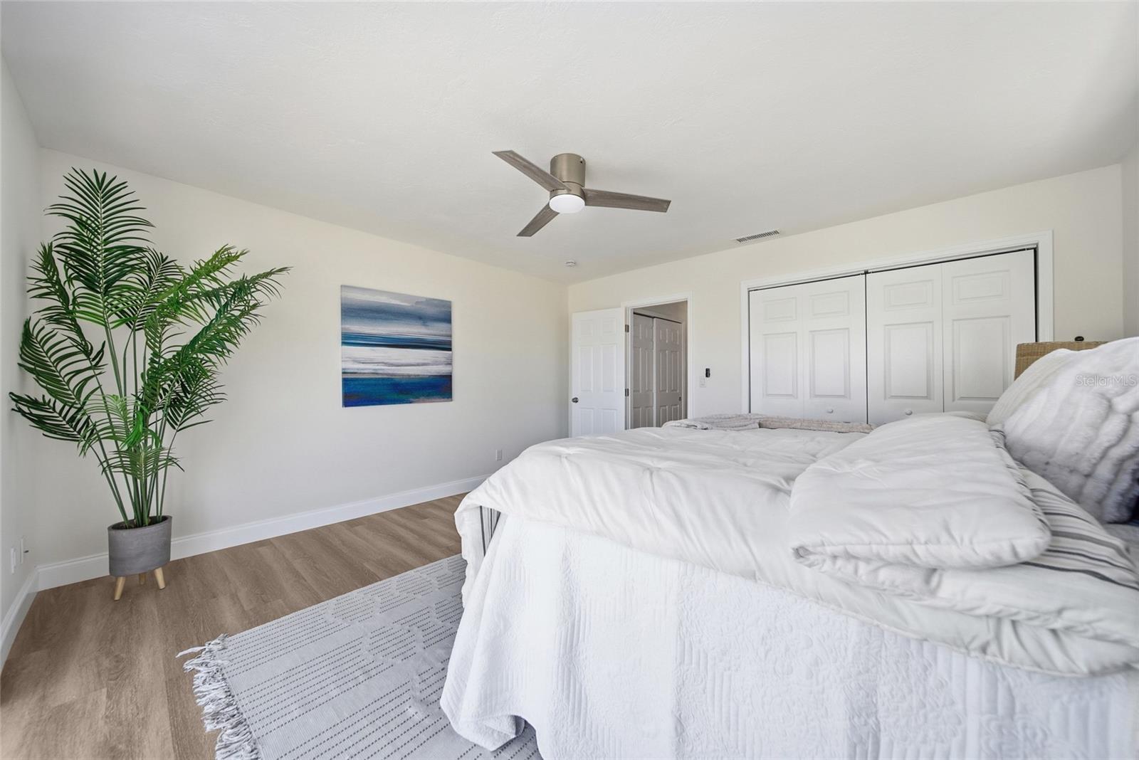 16113 5TH ST E, REDINGTON BEACH, FL — photo 32