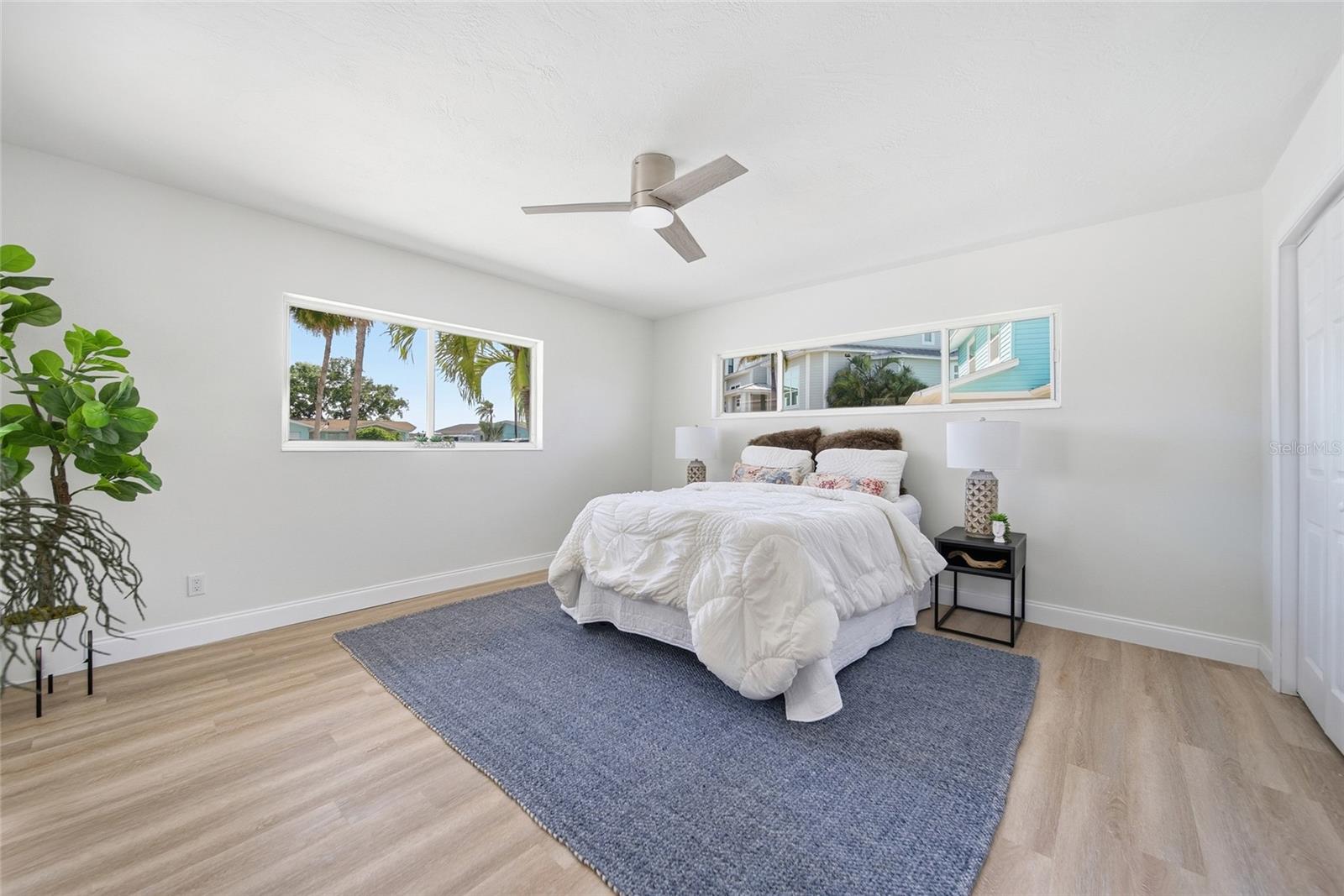 16113 5TH ST E, REDINGTON BEACH, FL — photo 33