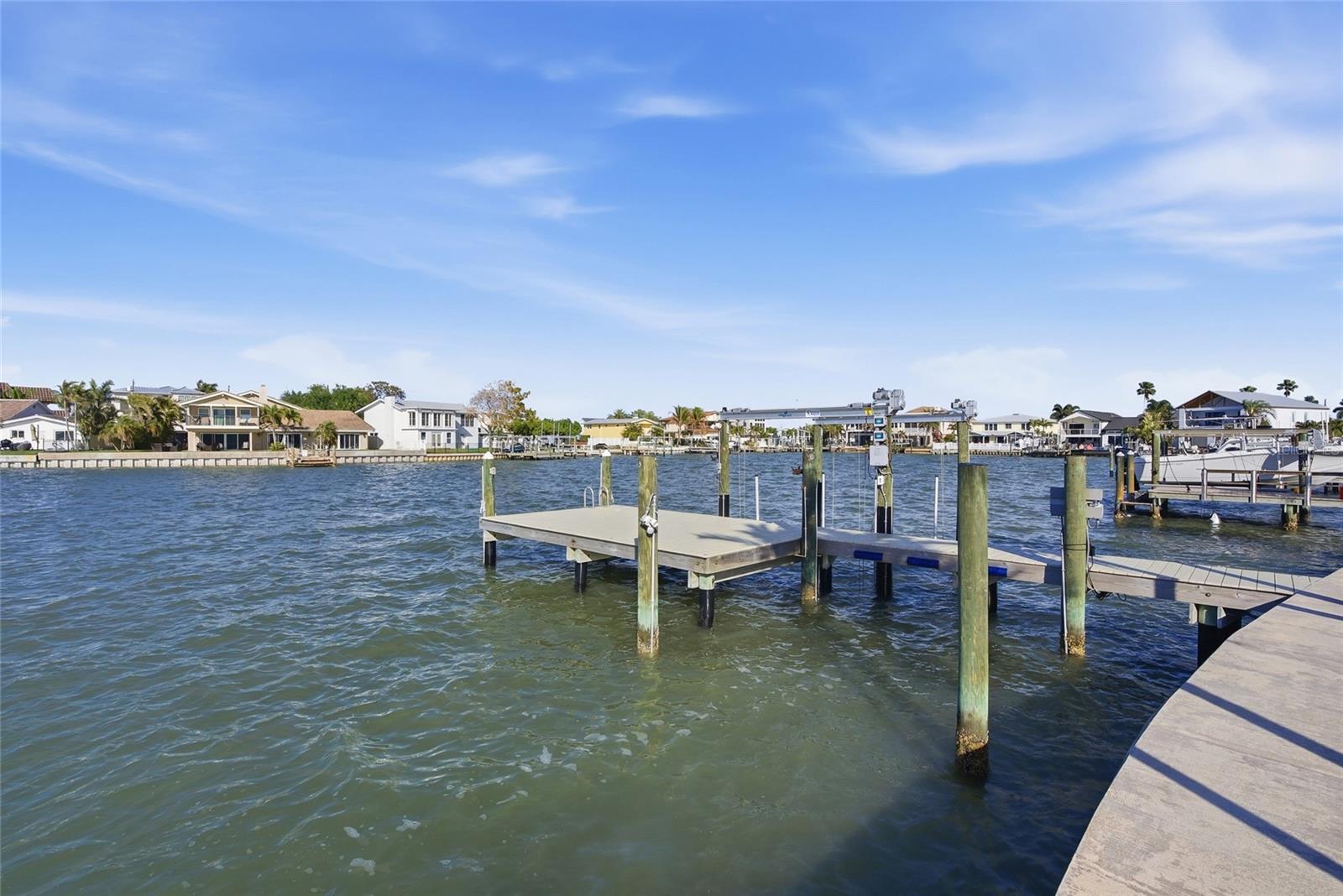 16113 5TH ST E, REDINGTON BEACH, FL — photo 45