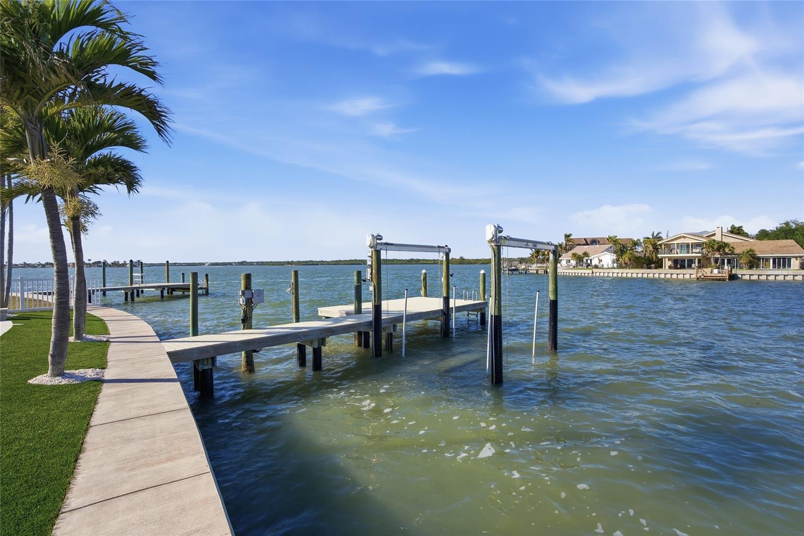 16113 5TH ST E, REDINGTON BEACH, FL — photo 46