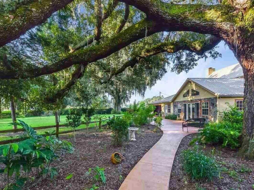 340 SE 30TH AVE, TRENTON, FL — photo 6