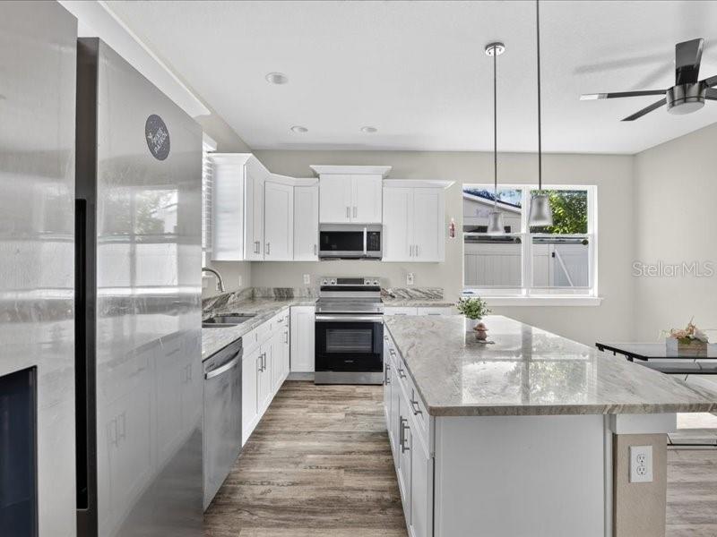 909 RANDALL ST, ORLANDO, FL — photo 10