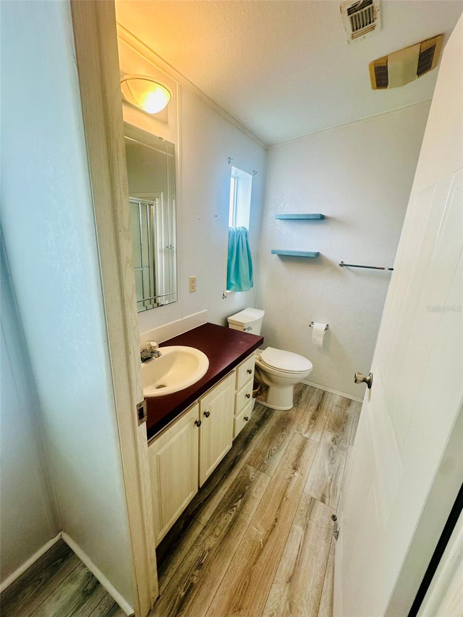 2305 BAY DR, BRADENTON, FL — photo 13