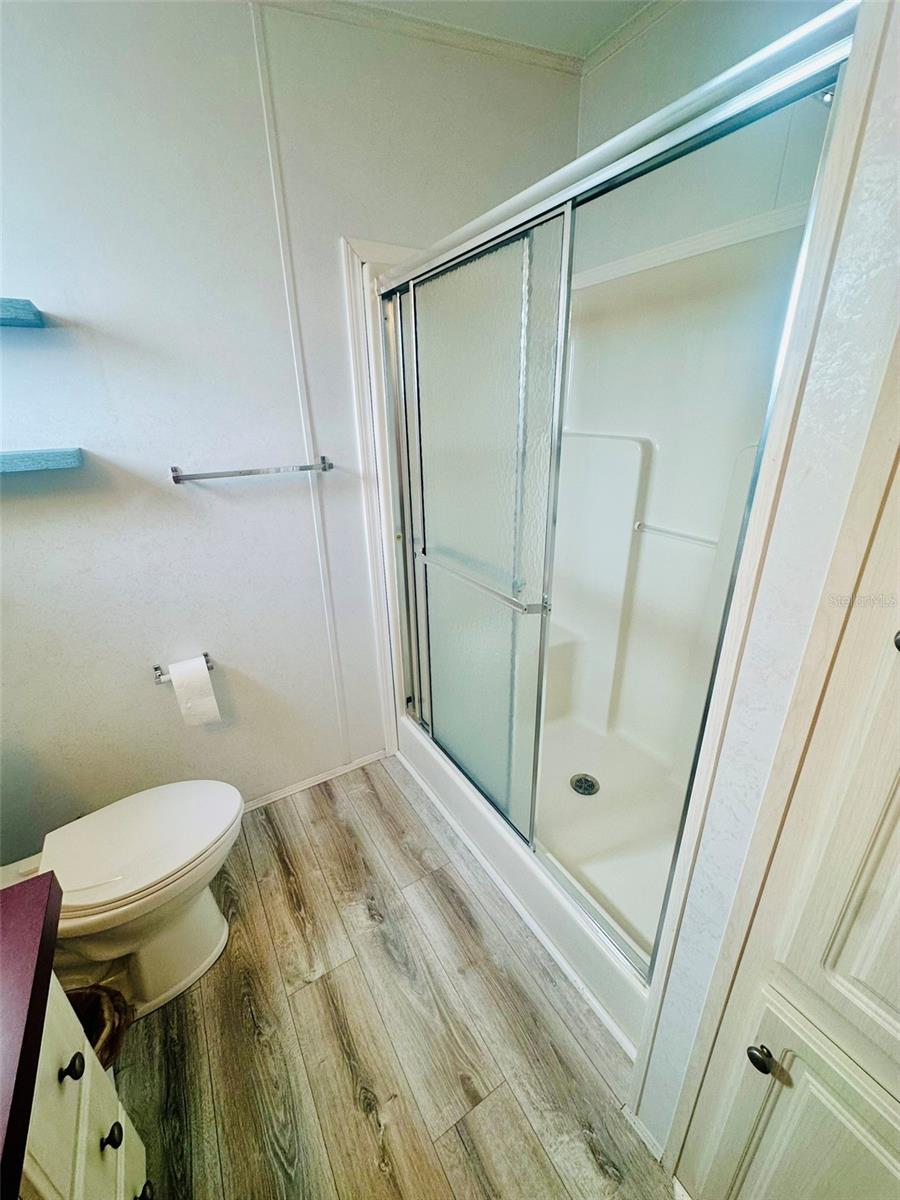 2305 BAY DR, BRADENTON, FL — photo 14