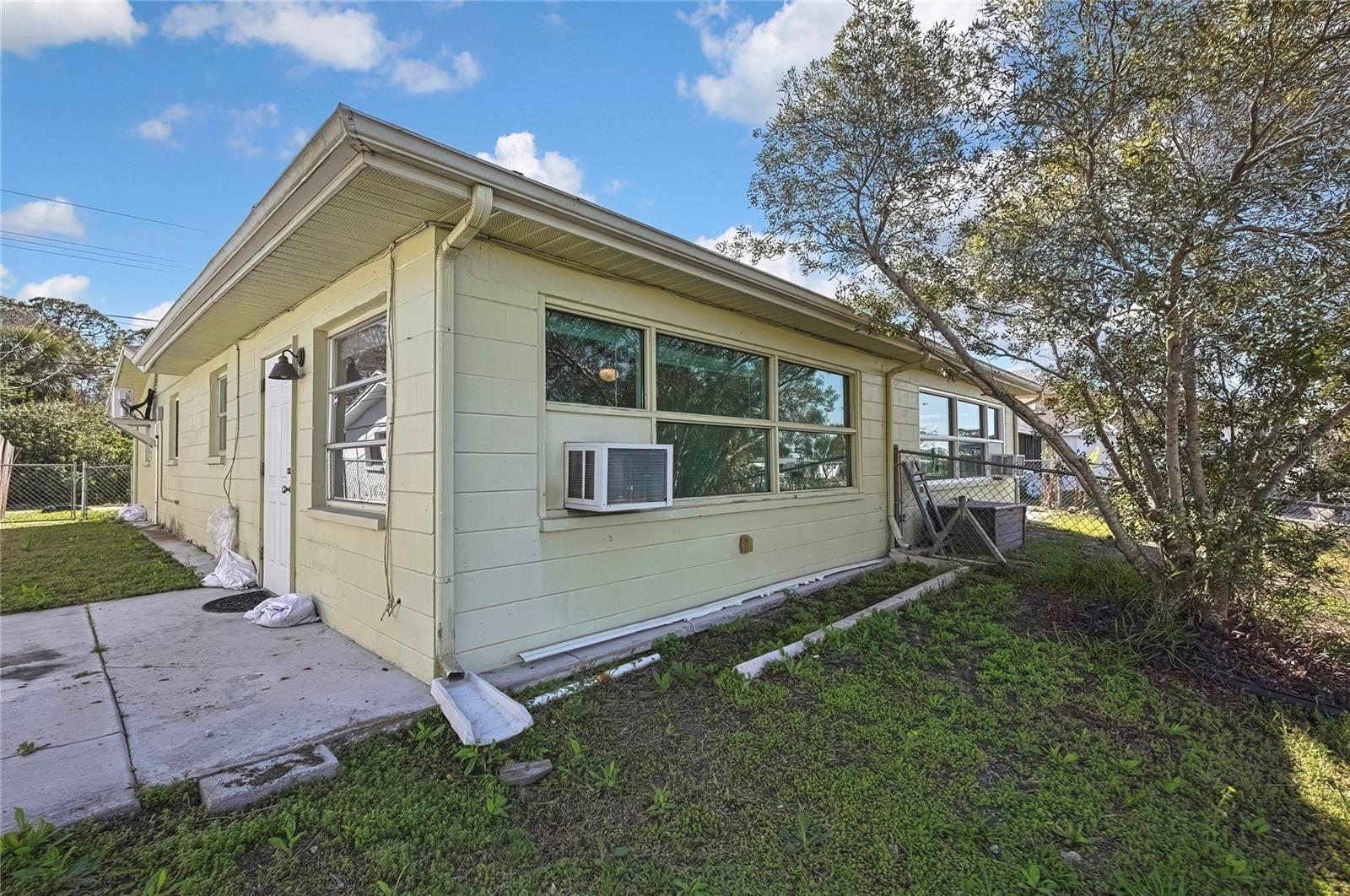 12527 1ST ISLE, HUDSON, FL — photo 53