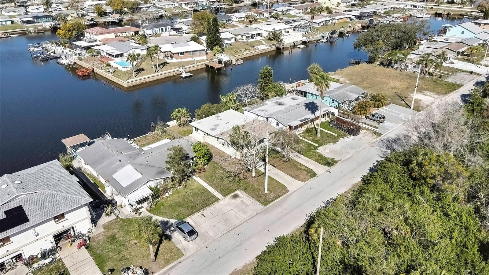 12527 1ST ISLE, HUDSON, FL — photo 71