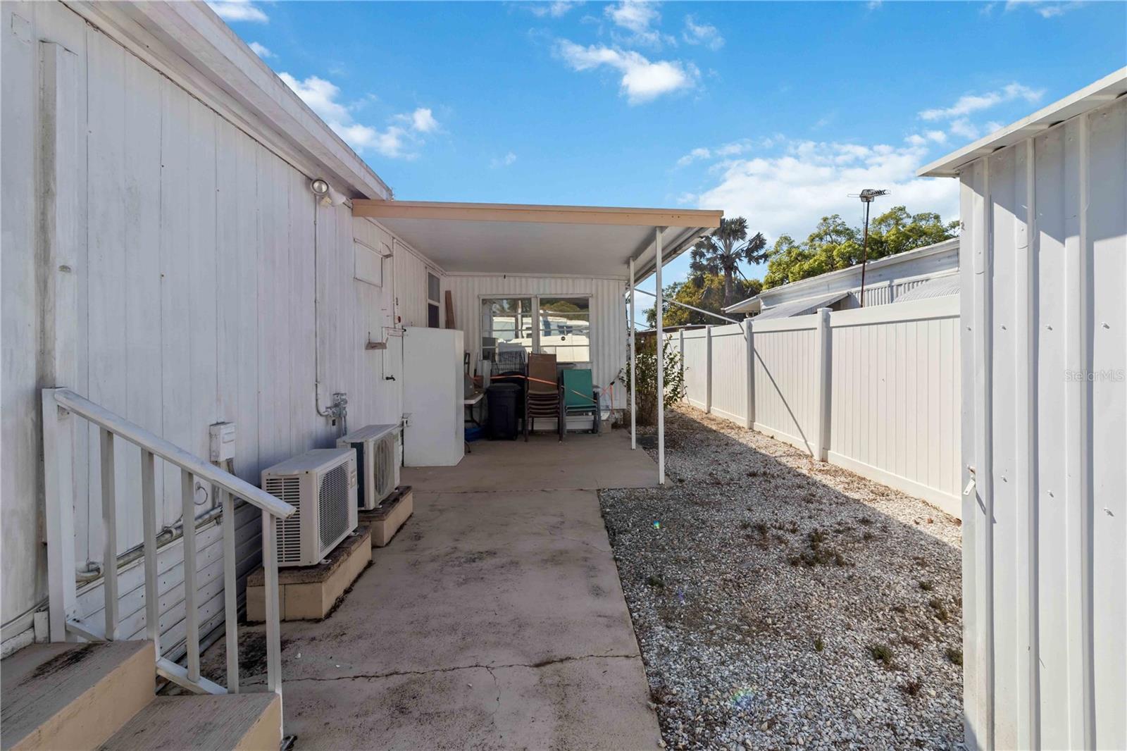 5203 W PINE ST N, ST PETERSBURG, FL — photo 21
