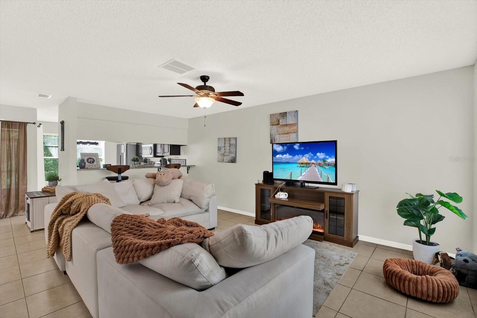 5844 RED CEDAR LN, TAMPA, FL — photo 3