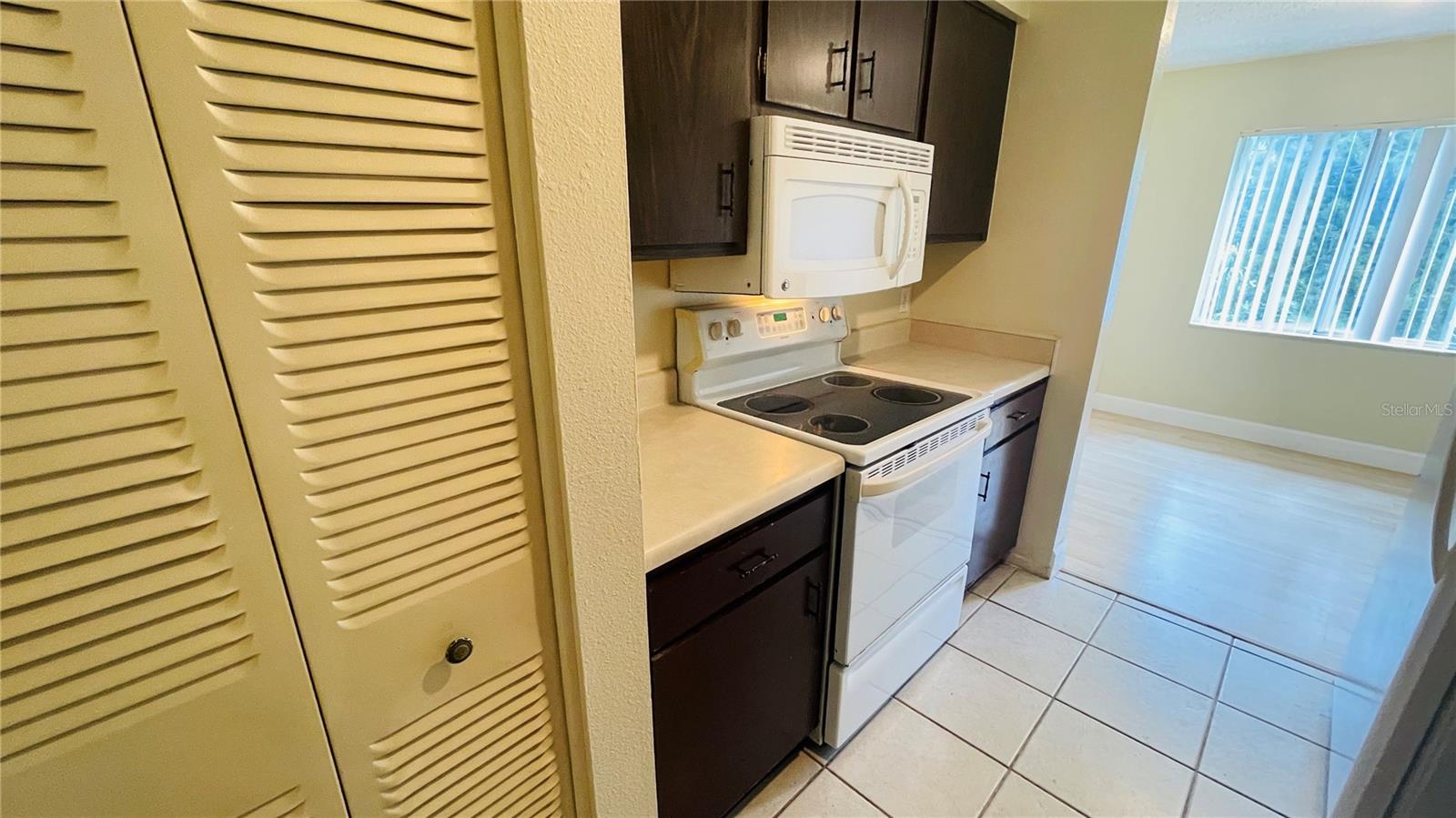 7504 NEEDLE LEAF PL #68, TAMPA, FL — photo 9