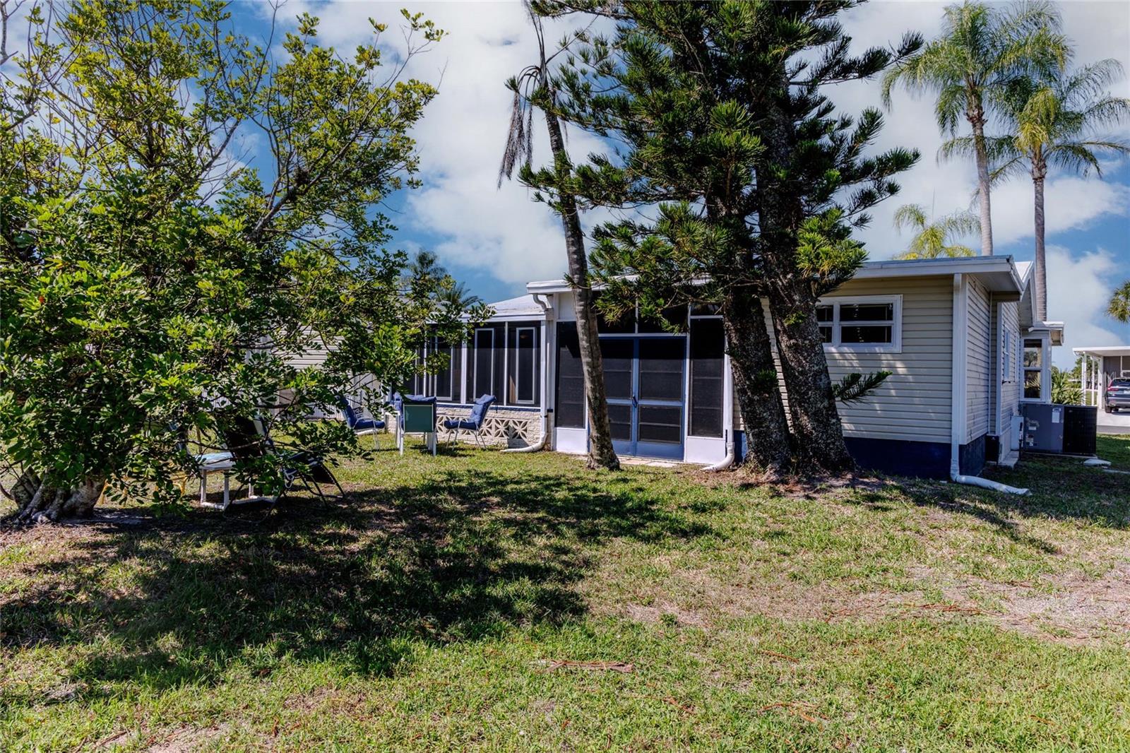 2100 KINGS HIGHWAY CRES #693, PORT CHARLOTTE, FL — photo 30