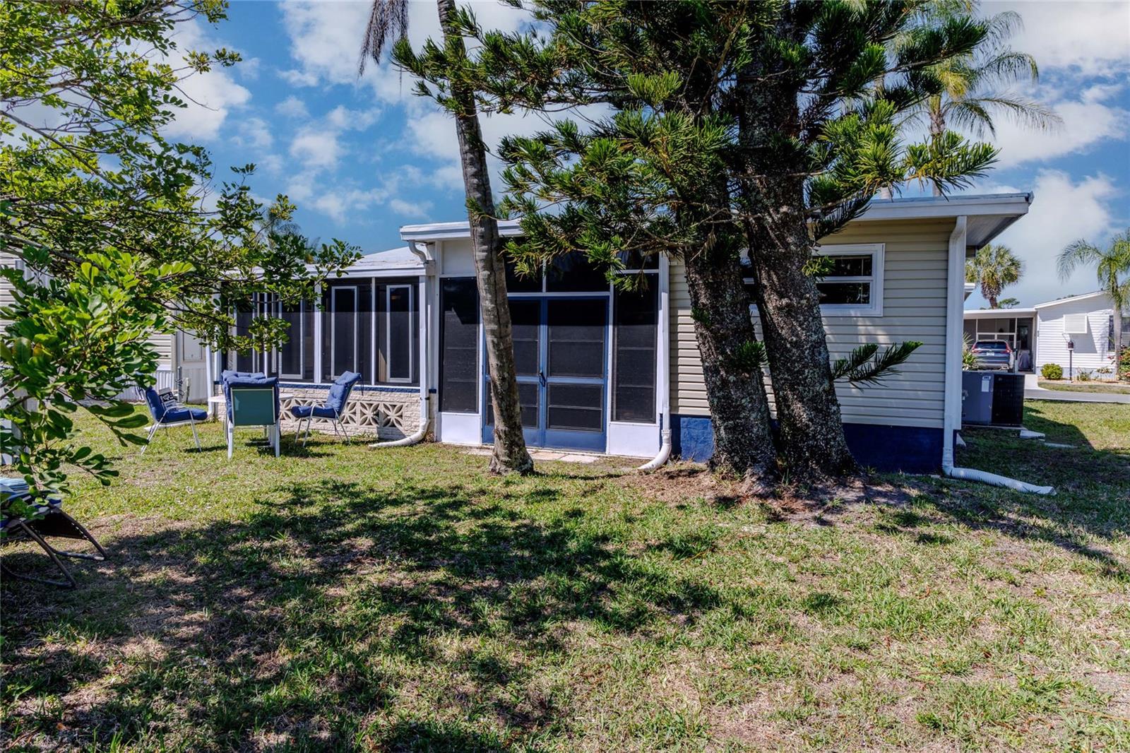 2100 KINGS HIGHWAY CRES #693, PORT CHARLOTTE, FL — photo 31