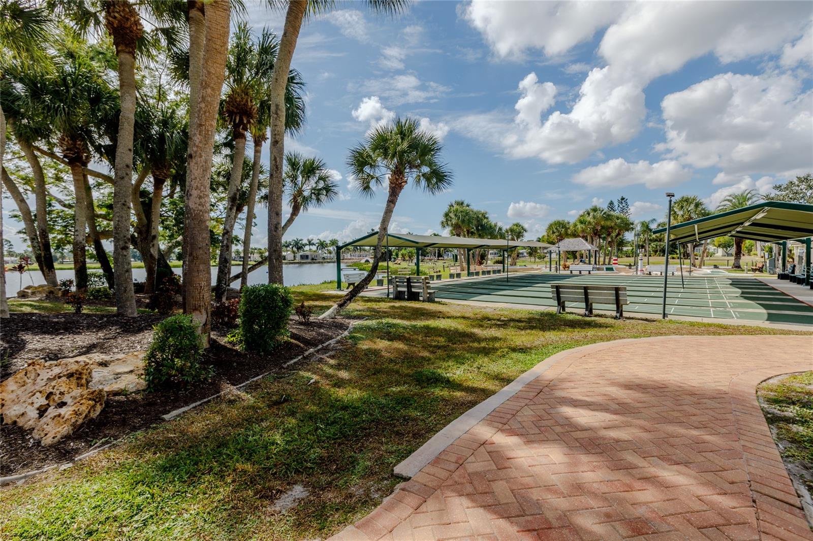 2100 KINGS HIGHWAY CRES #693, PORT CHARLOTTE, FL — photo 63