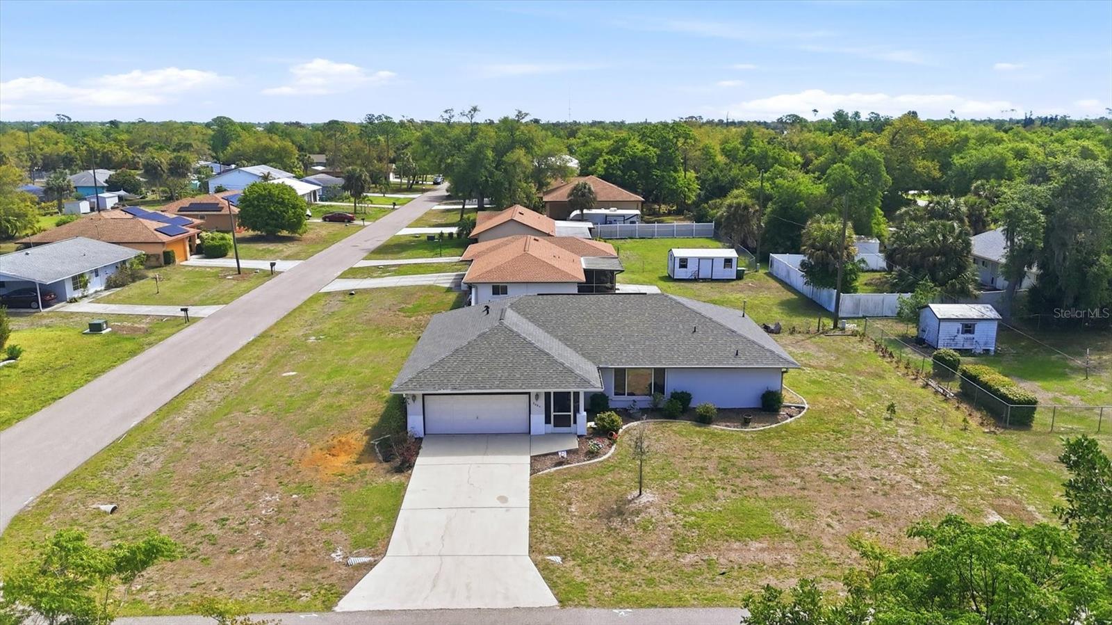 2084 LEISURE ST, PORT CHARLOTTE, FL — photo 37