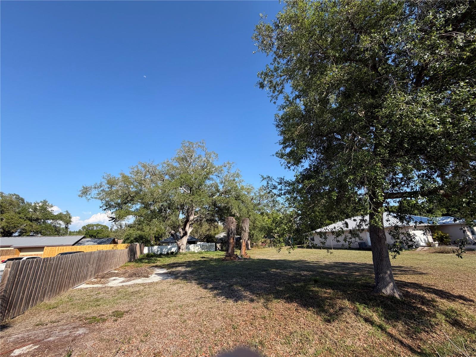 Lot 22 CAMPHOR AVE, SARASOTA, FL — photo 2