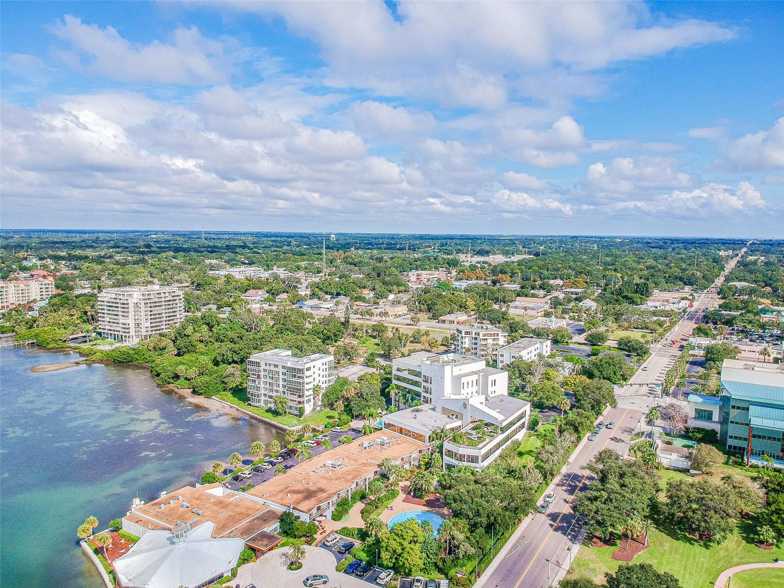 570 CASLER AVE, CLEARWATER, FL — photo 86